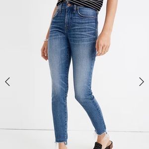 Madewell 9” High-Rise Skinny Crop Jeans: Destructed-Hem Edition